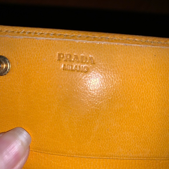 Prada wallet/ repurposed crossbody bag. - Picture 4 of 8